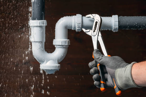 Professional Leak Detection technician working in Middleton, WI